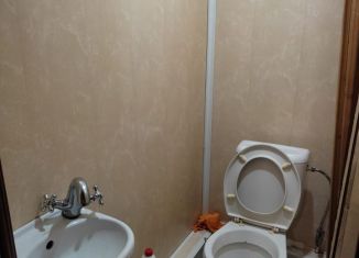 Продам 3-ком. квартиру, 61.9 м2, Санкт-Петербург, шоссе Революции, 43, шоссе Революции