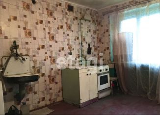 Продам трехкомнатную квартиру, 36.4 м2, Балашов, Нефтяная улица, 56