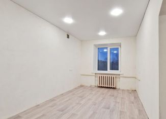 Продается комната, 25 м2, Азнакаево, улица Ленина, 37