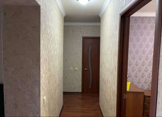 Продам четырехкомнатную квартиру, 72.9 м2, Лабинск, улица Мира, 345