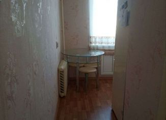 Двухкомнатная квартира на продажу, 46 м2, Карталы, улица Калмыкова, 8