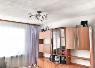 Продам двухкомнатную квартиру, 41 м2, посёлок Ключевск, улица Чернышева, 2