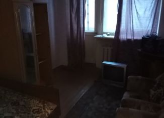 Трехкомнатная квартира на продажу, 56.1 м2, посёлок Каменники, Волжская улица, 2