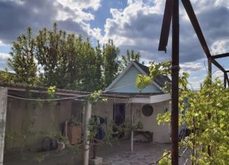 Продам дом, 90 м2, посёлок городского типа Советский, улица Дзержинского, 32