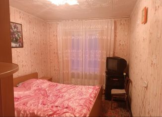 Сдам 2-комнатную квартиру, 52 м2, Екатеринбург, улица Ильича, 46, улица Ильича