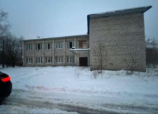 Продается многокомнатная квартира, 600 м2, Псковская область