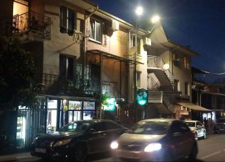 Сдаю дом, 100 м2, Сочи, Альпийская улица, 43, микрорайон Больничный Городок