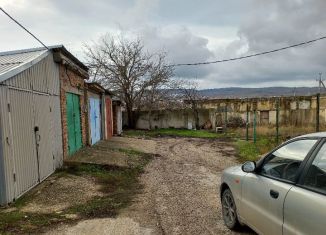 Продам гараж, 30 м2, Крым