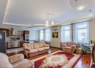 Продажа трехкомнатной квартиры, 117 м2, Казань, улица Мулланура Вахитова, 10