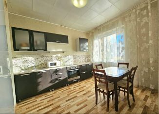 Продажа 2-комнатной квартиры, 62.7 м2, деревня Малые Вязёмы, Петровское шоссе, 5