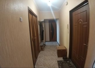 Сдам 2-комнатную квартиру, 53 м2, Волгоградская область, Оломоуцкая улица, 42