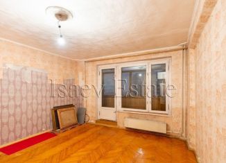 Продается 2-комнатная квартира, 61 м2, Москва, Давыдковская улица, 5, станция Славянский бульвар