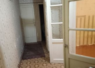 Сдается однокомнатная квартира, 40 м2, Алексин, улица Героев Алексинцев, 5