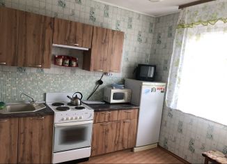 Продается трехкомнатная квартира, 65.8 м2, Ульяновская область, проспект Врача Сурова, 35