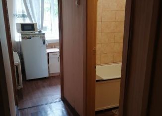 Продаю 1-комнатную квартиру, 36 м2, Железногорск, Комсомольская улица, 31