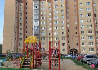 Сдаю в аренду 3-комнатную квартиру, 67 м2, Воронеж, улица Курчатова, 36Д, Советский район