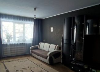 Продается 3-комнатная квартира, 59.9 м2, Семёнов, улица Суворова, 14