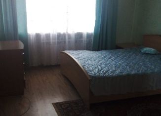 Аренда 2-комнатной квартиры, 65 м2, Крымск, улица Свердлова, 172
