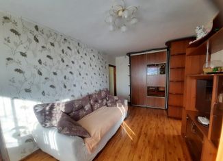 Продам четырехкомнатную квартиру, 59.7 м2, Иркутск, микрорайон Приморский, 11