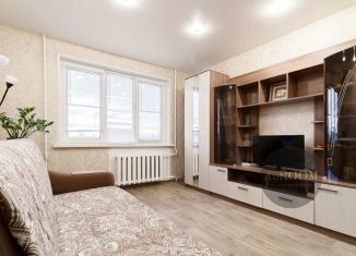 Продается 3-комнатная квартира, 64.8 м2, Волгоградская область, улица имени Генерала Карбышева, 49