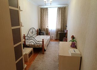 Трехкомнатная квартира на продажу, 54 м2, Карачаево-Черкесия, Кавказская улица, 30