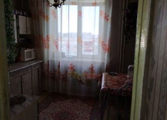 Продается 4-комнатная квартира, 75.8 м2, Прокопьевск, 10-й микрорайон, 1