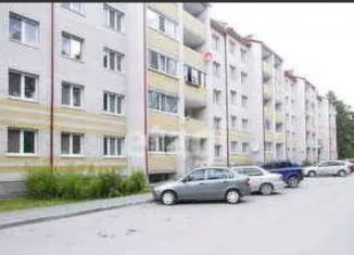 Продажа 1-комнатной квартиры, 32 м2, Заводоуковск, улица Хахина