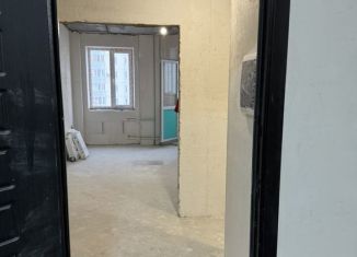 Продам 1-комнатную квартиру, 36 м2, Курск, проспект Вячеслава Клыкова, 9Б