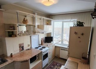 Продается 2-ком. квартира, 45.5 м2, Барнаул, улица Гущина, 219