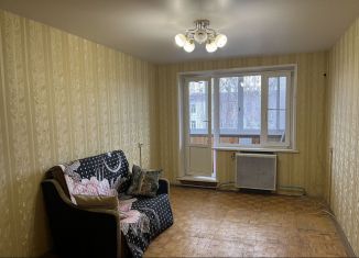 Продается 2-ком. квартира, 47 м2, Серпухов, улица Энгельса, 31