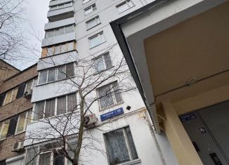 Продаю квартиру студию, 16.3 м2, Москва, Троицкая улица, 10с1, метро Цветной бульвар