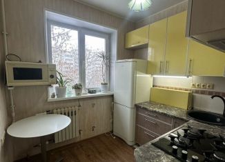 Продается 2-комнатная квартира, 44 м2, Уфа, Кольцевая улица, 191, Орджоникидзевский район