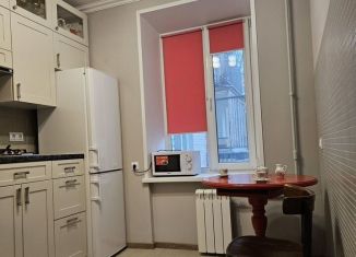 Сдам трехкомнатную квартиру, 70 м2, Москва, Ленинский проспект, 91