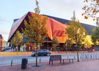 Продажа торговой площади, 43.3 м2, Калининград, улица Профессора Баранова, 1