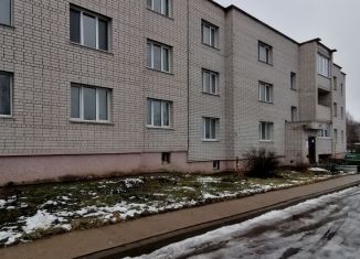 Продается однокомнатная квартира, 35 м2, Рославль, 34-й микрорайон, 23