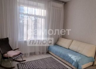 Продаю 3-ком. квартиру, 63 м2, Анапа, улица Ленина, 68