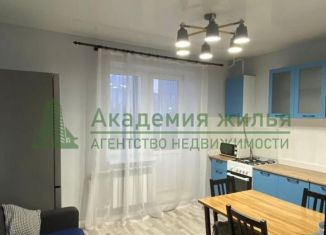 Сдача в аренду 1-комнатной квартиры, 43 м2, Энгельс, Рабочая улица, 125А