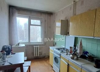 Продаю трехкомнатную квартиру, 66 м2, Волгоград, Библиотечная улица, 14