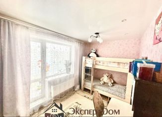 Продам квартиру студию, 32.9 м2, Новосибирск, Октябрьский район, улица Виталия Потылицына, 9/4