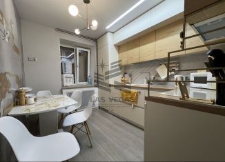 Сдается 3-ком. квартира, 90 м2, Казань, улица Четаева, 25