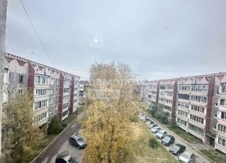 Продам трехкомнатную квартиру, 63 м2, Вологодская область, Комсомольская улица, 22