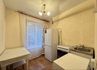 Сдаю 1-ком. квартиру, 31 м2, Московский, 1-й микрорайон, 12