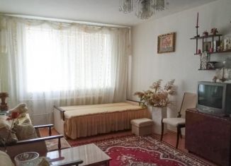 Продам 2-ком. квартиру, 51.4 м2, посёлок городского типа Новоозёрное, улица Героев-Десантников, 11