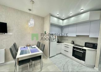 Продается 4-ком. квартира, 75 м2, Сыктывкар, Октябрьский проспект, 372