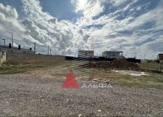 Продается участок, 6.2 сот., село Уютное, улица Мира, 1