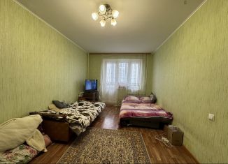 Продажа однокомнатной квартиры, 37.5 м2, Курск, проспект Вячеслава Клыкова, 83