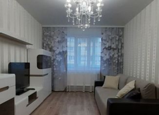 Сдаю в аренду 3-ком. квартиру, 88 м2, Курск, проспект Хрущёва, 28, Центральный округ