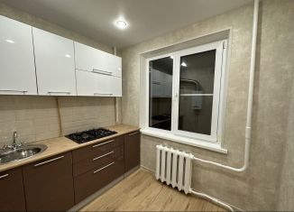 Продам трехкомнатную квартиру, 50 м2, Ивановская область, улица Свердлова, 104Б