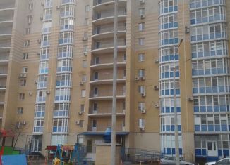 Продам 2-ком. квартиру, 58 м2, Таганрог, улица Ленина, 226-5