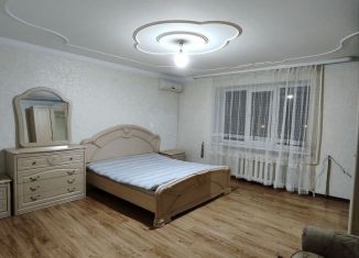 Сдается 2-комнатная квартира, 58 м2, Черкесск, Советская улица, 193